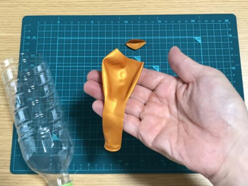 風船を切った