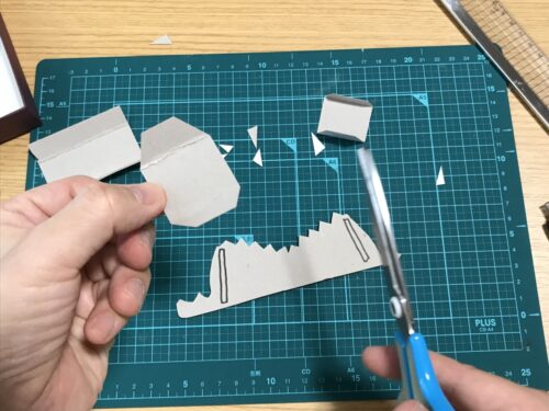 のりしろを斜めに切る