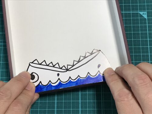 箱に付けます